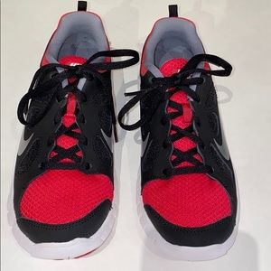 NIKE brand new size 3 boys